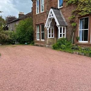 Edenwood, The Green, Apartment